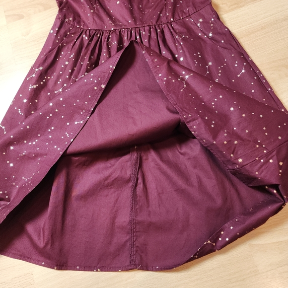 NWT ModCloth Gold Foil Maroon Solar System Constellation Sleeveless Dress 10 - Picture 11 of 16
